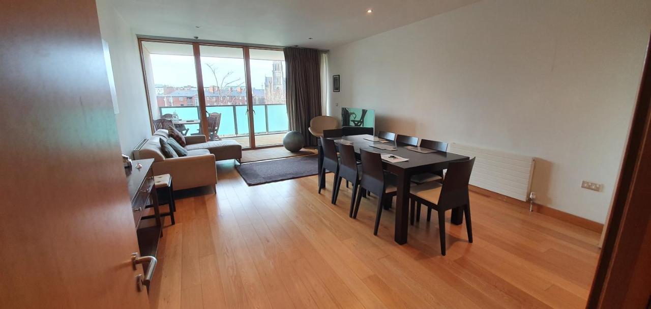 Liffey Suites Dublin Eksteriør billede